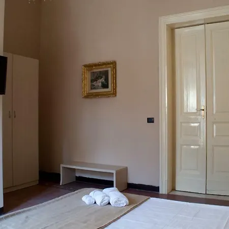 La Casa Di Isabella Couette-café Catane